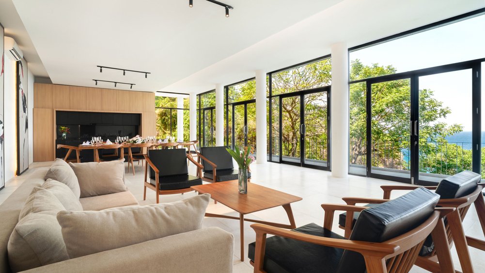 Elite Havens - Villa Kukenan - Lombok Indonesia - Spacious living and dining area with panoramic ocean views